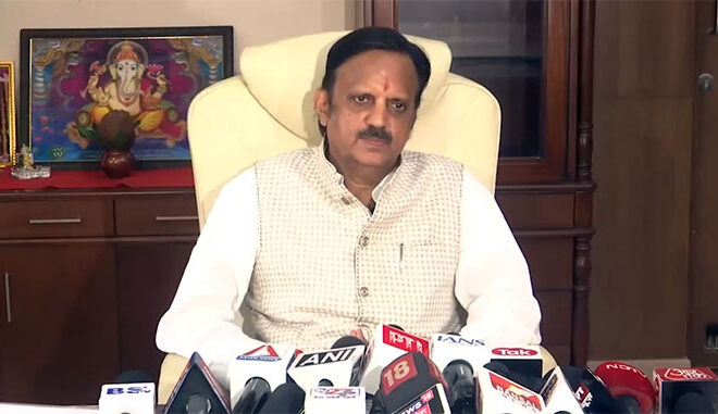 उप-मुख्यमंत्री शुक्ल ने साधा नेता प्रतिपक्ष पर निशाना, कहा- पॉलिटिकल माइलेज लेने का प्रयास कर रहे राहुल गांधी