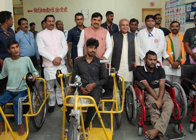 मुख्यमंत्री डॉ. यादव ने मुरैना जिला दिव्यांगजन पुनर्वास केंद्र का किया निरीक्षण
