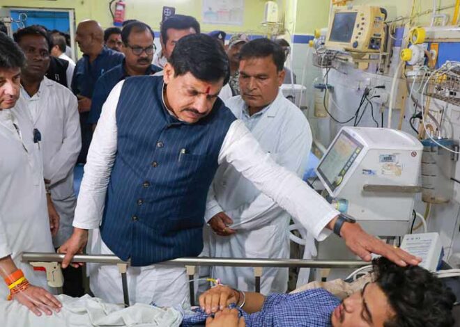 मुख्यमंत्री डॉ. यादव ने ट्रॉमा सेंटर पहुँचकर घायलों के स्वास्थ्य की ली जानकारी